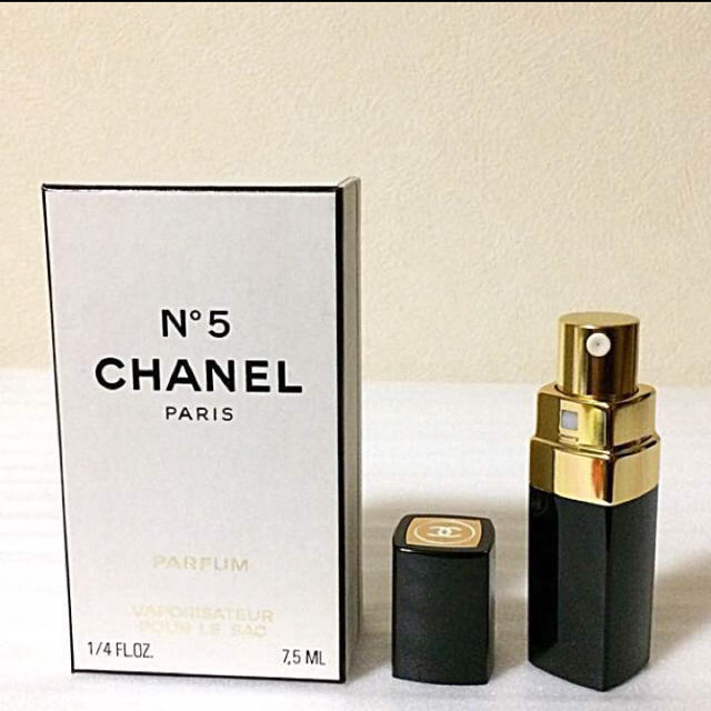 CHANEL(シャネル)のCHANEL No.5 コスメ/美容の香水(香水(女性用))の商品写真