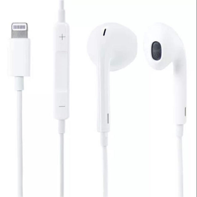 Apple - EarPods with Lightning Connector 純正 A2の通販 by Jane's shop|アップルならラクマ Apple - EarPods with Lightning Connector 純正 A2の通販 by Jane's shop|アップルならラクマ