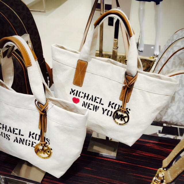 【希少・最安値‼︎】Michael Kors　(マイケルコース)♡NY