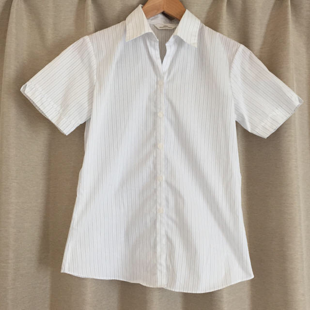 eri様☆ブラウス3着セット レディースのトップス(シャツ/ブラウス(半袖/袖なし))の商品写真