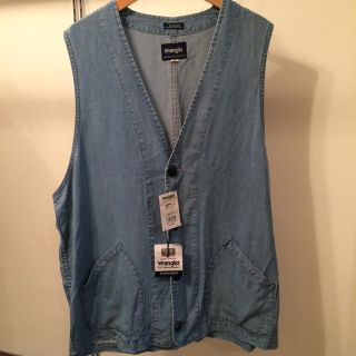 ラングラー(Wrangler)のwrangler デニム ベスト 新品 タグ付き 格安(Gジャン/デニムジャケット)