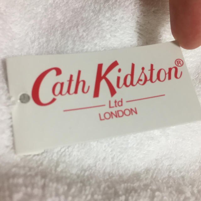 Cath Kidston(キャスキッドソン)の★なみ★様専用！！ cath kidston タオル ハンカチ レディースのファッション小物(ハンカチ)の商品写真