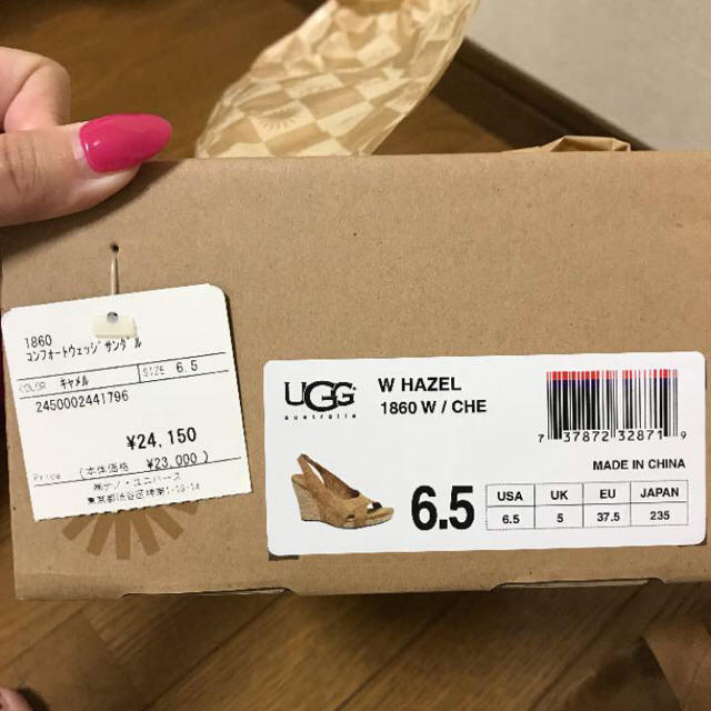 UGG(アグ)のUGG アグ ウエッジソール サンダル レディースの靴/シューズ(サンダル)の商品写真