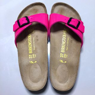 ビルケンシュトック(BIRKENSTOCK)の【週末価格】【新品】★BIRKENSTOCK  マドリッド ピンク 37(サンダル)