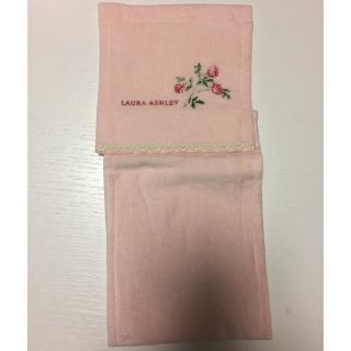 ローラアシュレイ(LAURA ASHLEY)のLAURAASHLEY トイレットペーパーカバー 新品未使用(トイレ収納)