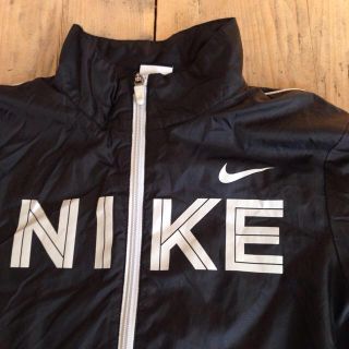 ナイキ(NIKE)のNIKE 薄手ナイロンジャケットMサイズ(ブルゾン)