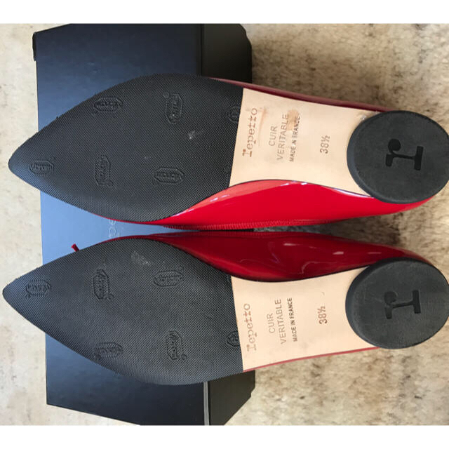 repetto(レペット)のレペット ブリジット 38.5 レッド 24㎝相当 レディースの靴/シューズ(ハイヒール/パンプス)の商品写真