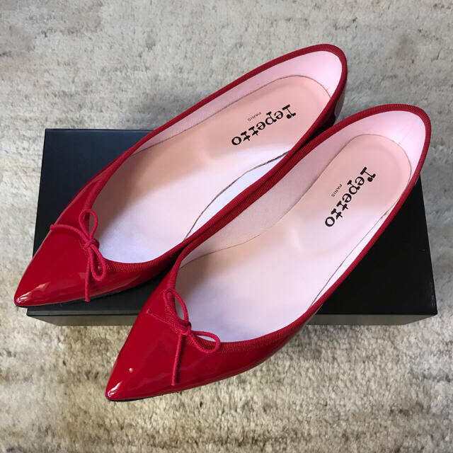 repetto(レペット)のレペット ブリジット 38.5 レッド 24㎝相当 レディースの靴/シューズ(ハイヒール/パンプス)の商品写真