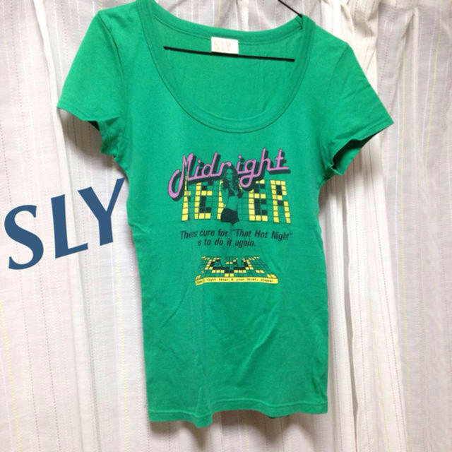 SLY(スライ)のSLY♡Tシャツ レディースのトップス(Tシャツ(半袖/袖なし))の商品写真