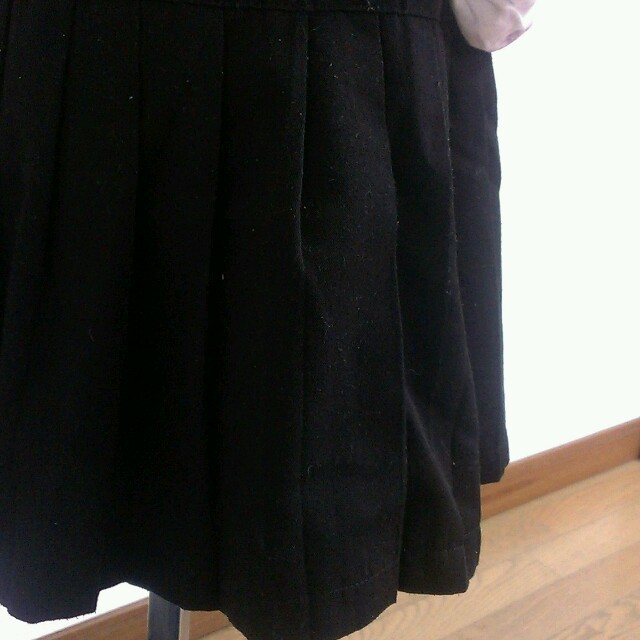 LOWRYS FARM(ローリーズファーム)の黒のプリーツミニスカート レディースのスカート(ミニスカート)の商品写真