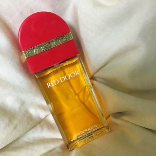 エリザベスアーデン(Elizabeth Arden)のエリザベスアーデン レッドドア(香水(女性用))