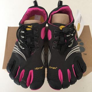 ビブラム(vibram)のVibram FiveFingers/W37(23.2cm)(スニーカー)