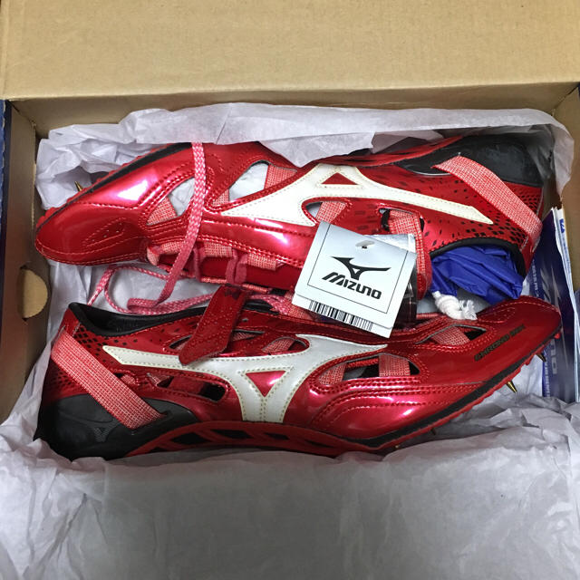 い出のひと時に とびきりのおしゃれを Mizuno 美品 28cm Mizuno クロノインクス 陸上競技