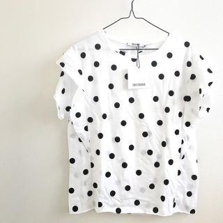 ザラ(ZARA)のZARA 新品未使用 袖フリル ドット 水玉  S M(Tシャツ(半袖/袖なし))