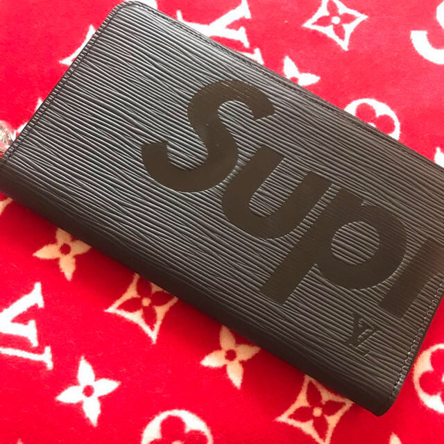 Supreme コラボ 長財布 エピレザー ノワール LOUIS VUITTON