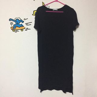 ザラ(ZARA)のZARA サイドスリットロングTシャツ(Tシャツ/カットソー(半袖/袖なし))