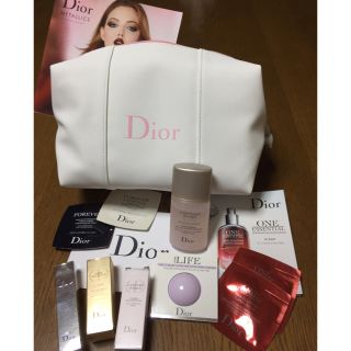 クリスチャンディオール(Christian Dior)のDiorポーチとお化粧品サンプル9点セット（新品）(ポーチ)