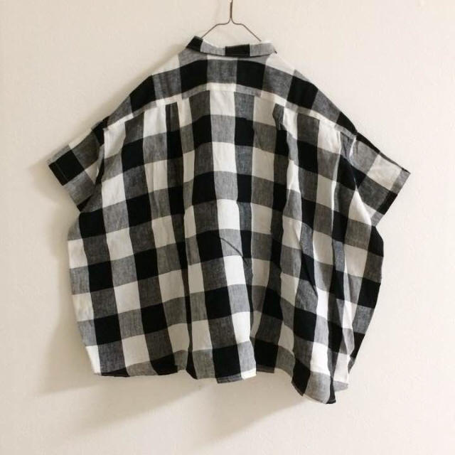 JOURNAL STANDARD(ジャーナルスタンダード)のグランマママドーター リネン ブラックチェック ビッグシャツ レディースのトップス(シャツ/ブラウス(半袖/袖なし))の商品写真