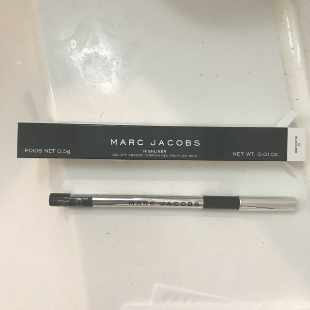 MARC JACOBS(マークジェイコブス)の専用ですmarc jacobsアイライナーセットと単品 コスメ/美容のベースメイク/化粧品(アイライナー)の商品写真