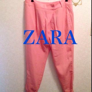 ザラ(ZARA)のZARA BASIC ピンク春色パンツ(カジュアルパンツ)