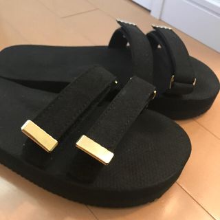 ドゥーズィエムクラス(DEUXIEME CLASSE)のSUICOKE スイコック2ストラップサンダル(サンダル)