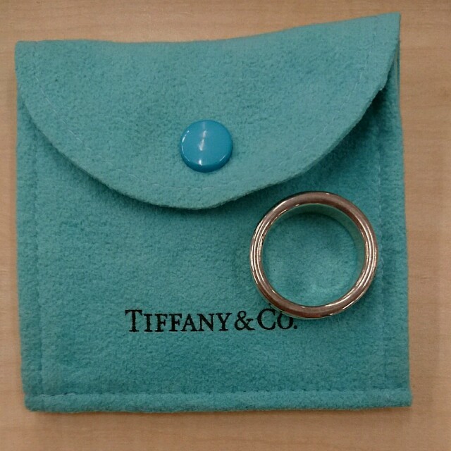 Tiffany & Co.(ティファニー)のTIFFANY ティファニー 指輪 レディースのアクセサリー(リング(指輪))の商品写真