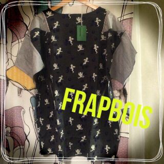 フラボア(FRAPBOIS)のFRAPBOIS★新品タグ付天使ワンピ(ひざ丈ワンピース)