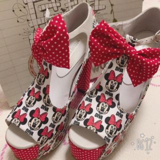 ジェフリーキャンベル(JEFFREY CAMPBELL)のジェフリーキャンベル ミニーちゃんサンダル(サンダル)