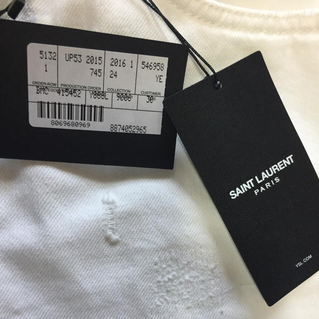 Saint Laurent(サンローラン)の希少！ サンローラン 16SS ホワイト リペア クラッシュスキニーデニム 新品 メンズのパンツ(デニム/ジーンズ)の商品写真
