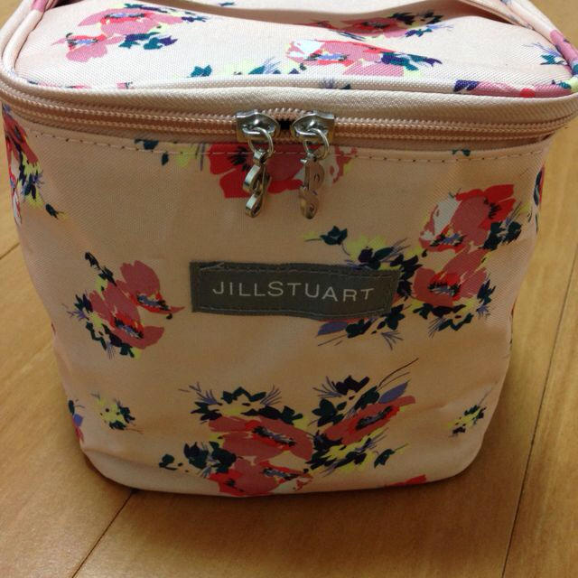 JILLSTUART(ジルスチュアート)のジルスチュアート バニティ♪ レディースのファッション小物(ポーチ)の商品写真