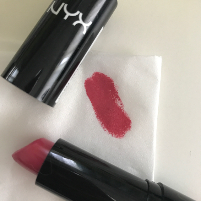 NYX(エヌワイエックス)のNYX リップスティック コスメ/美容のベースメイク/化粧品(口紅)の商品写真