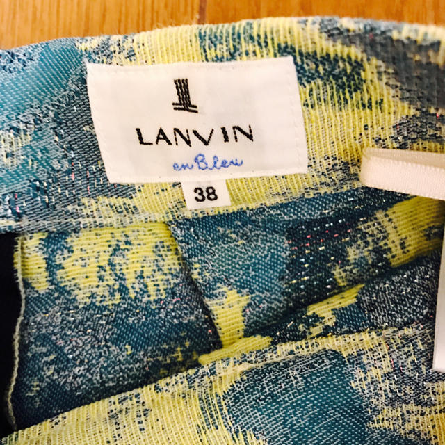 LANVIN en Bleu(ランバンオンブルー)のランバン☆水彩柄スカート レディースのスカート(ひざ丈スカート)の商品写真