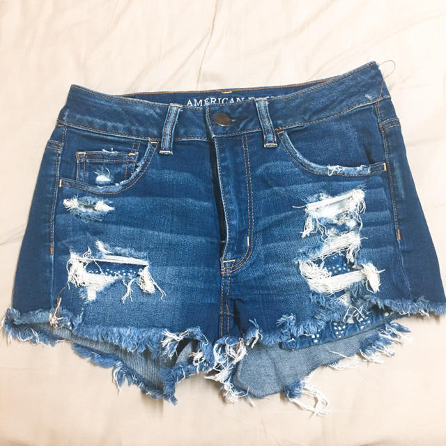 American Eagle(アメリカンイーグル)のデニム ショートパンツ ダメージ 専用商品 レディースのパンツ(ショートパンツ)の商品写真