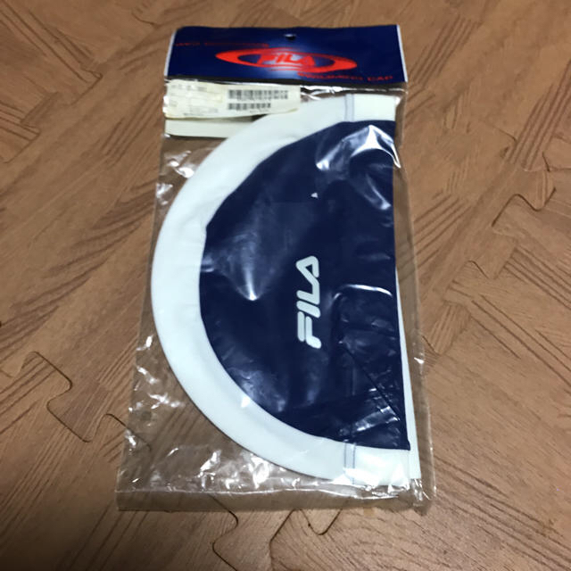 FILA(フィラ)の水泳帽とクールアイマスク スポーツ/アウトドアのスポーツ/アウトドア その他(その他)の商品写真