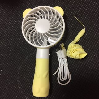 新品❤️かわいい大人気ミニ扇風機(扇風機)