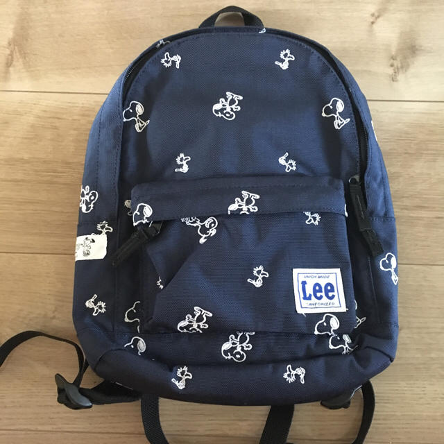 Lee あす様 専用 Lee スヌーピー リュックの通販 By ピーチ Shop リーならラクマ