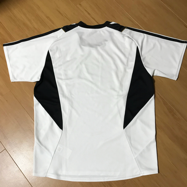 adidas(アディダス)のadidas 半袖Tシャツ（メンズ） メンズのトップス(Tシャツ/カットソー(半袖/袖なし))の商品写真