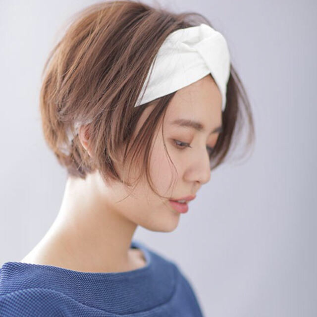 nano・universe(ナノユニバース)の人気完売品  ターバン 未使用品  レディースのヘアアクセサリー(ヘアバンド)の商品写真