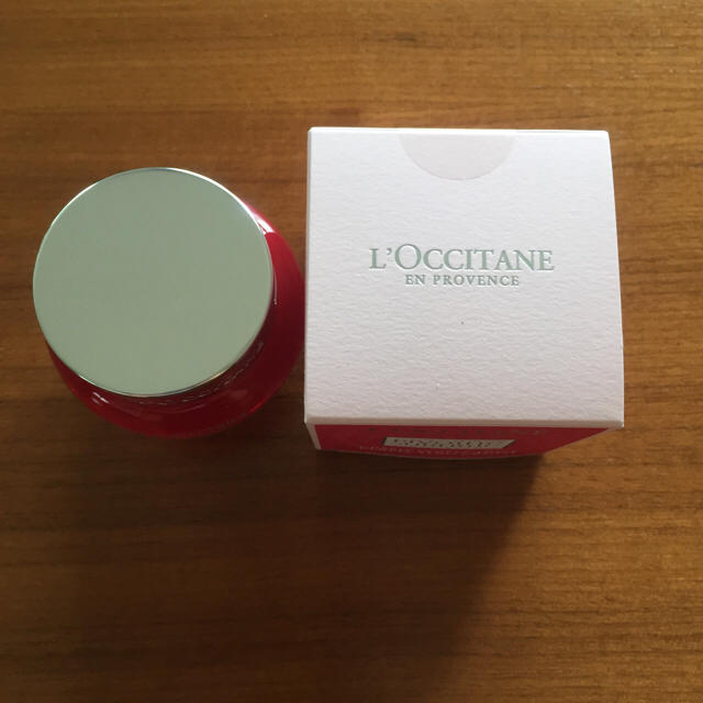 L'OCCITANE(ロクシタン)の新品　ロクシタン ピオニーフェースクリーム コスメ/美容のスキンケア/基礎化粧品(フェイスクリーム)の商品写真