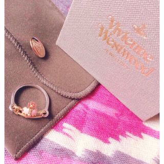 ヴィヴィアンウエストウッド(Vivienne Westwood)のVivienne♡ハートセーフティピン(リング(指輪))