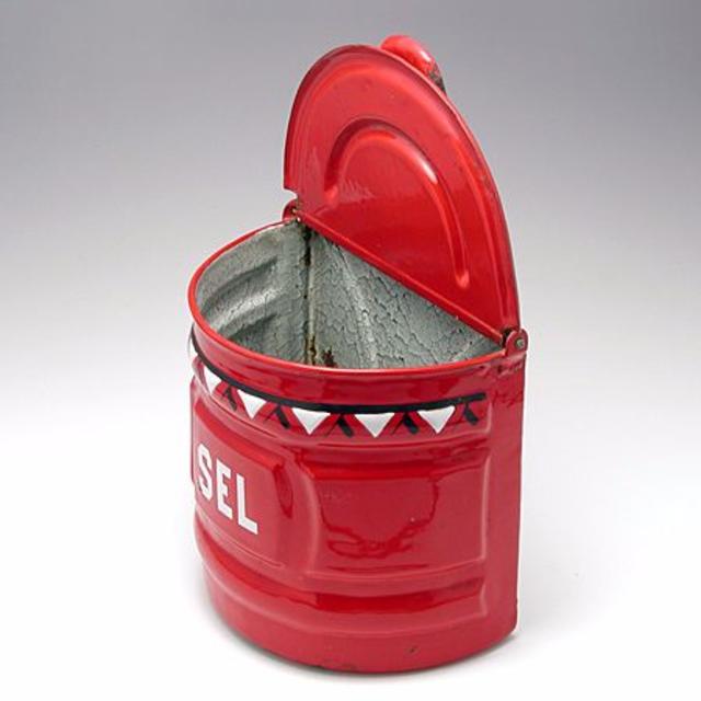 アンティークのホーロー セル缶赤 アンティークのホーロー セル缶赤