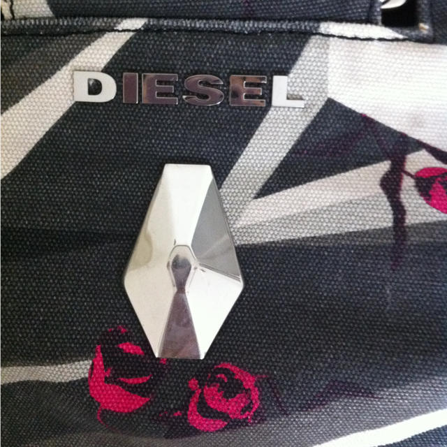 DIESEL(ディーゼル)のDIESELバック♡sayo様専用 レディースのバッグ(トートバッグ)の商品写真