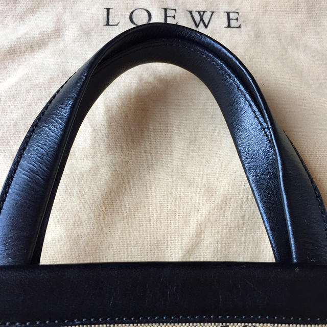 LOEWE(ロエベ)のLOEWE ロエベ アナグラムトートバッグ レディースのバッグ(トートバッグ)の商品写真