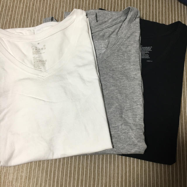 MUJI (無印良品)(ムジルシリョウヒン)の無印✳︎VネックTシャツ 3枚セット レディースのトップス(Tシャツ(半袖/袖なし))の商品写真