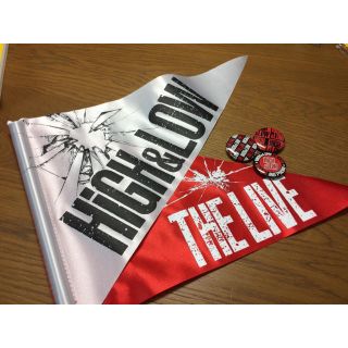 エグザイル トライブ(EXILE TRIBE)のHiGH&LOW ブラック+缶バッチ セット(ミュージシャン)