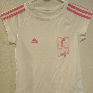 アディダス(adidas)のアディダスTシャツ(Tシャツ/カットソー)