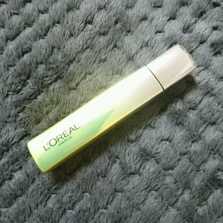 ロレアルパリ(L'Oreal Paris)のM様専用。ロレアルパリ ユイルカレス(口紅)