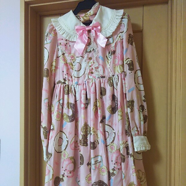 Angelic Pretty ドーナツワンピース baked sweets | フリマアプリ ラクマ Angelic Pretty ドーナツワンピース baked sweets | フリマアプリ ラクマ