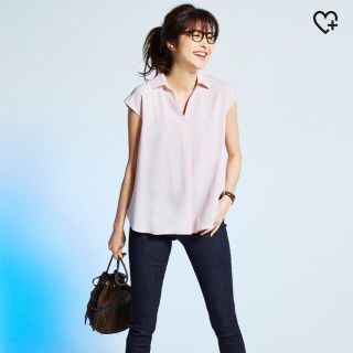 ユニクロ(UNIQLO)の【M】UNIQLO レーヨンエアリーフレンチスリーブブラウス(シャツ/ブラウス(半袖/袖なし))