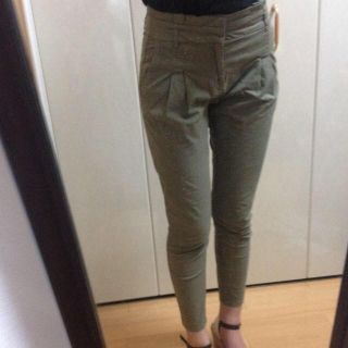 ザラ(ZARA)のZARA サルエルパンツ(サルエルパンツ)